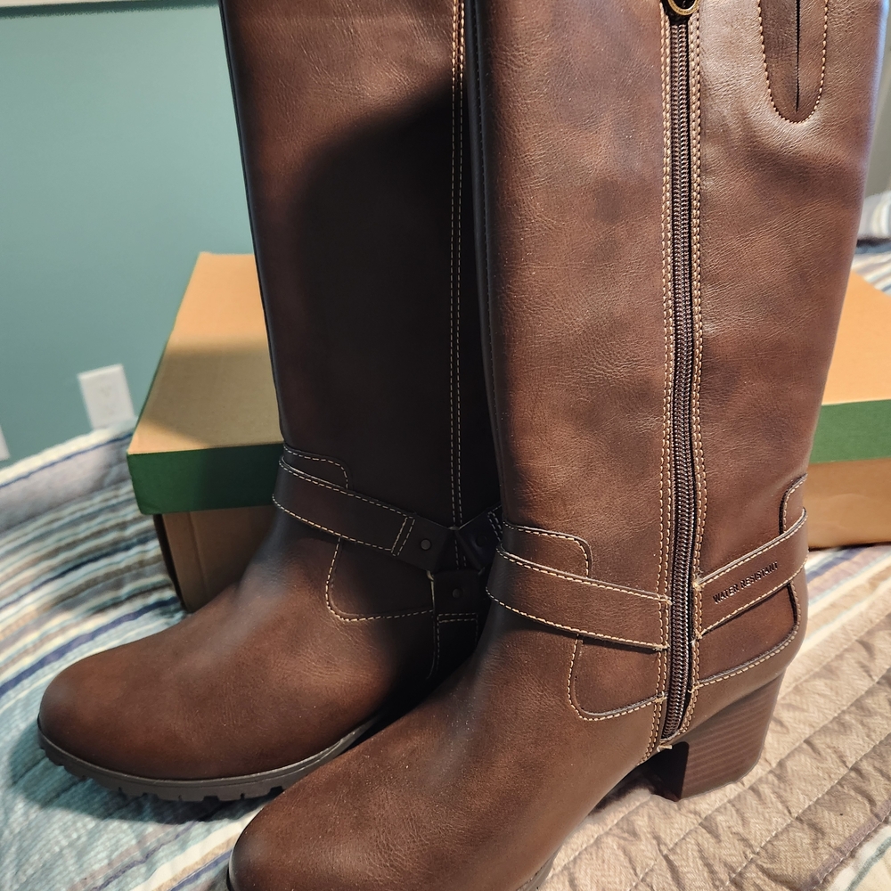 JBU Brown Heeled Boots
